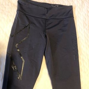 2XU women's capris